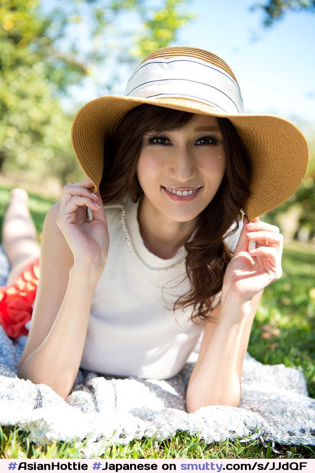 #AsianHottie #AsianHottie #Japanese #JapaneseBabe #Julia #longhair #pretty #prettyface #prettysmile