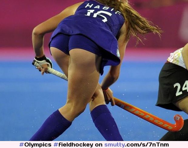 #Olympics #fieldhockey #hockey #athlete #athletic #fit #nonnude #socks #uniform #skirt #ass #FlorenciaHabif #argentina