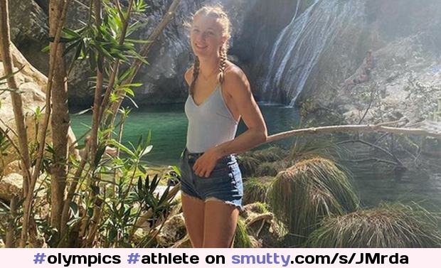 #olympics #athlete #athletic #fit #runner #track #trackandfield #nonnude #outside #waterfall #jeanshorts #tanktop #braids #FemkeBol