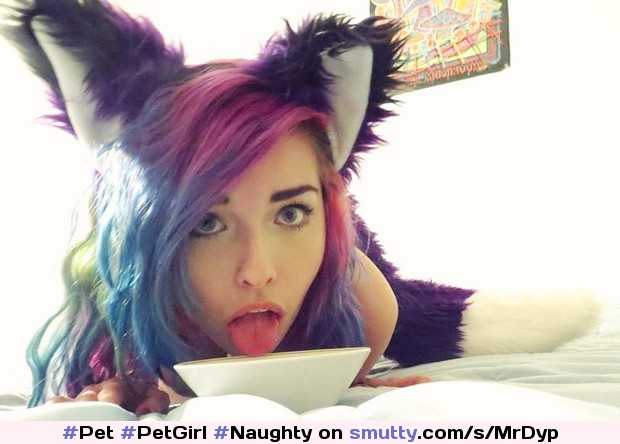 #Pet #PetGirl #Naughty #Hot #Sexy #Kinky #Licking #TongueOut