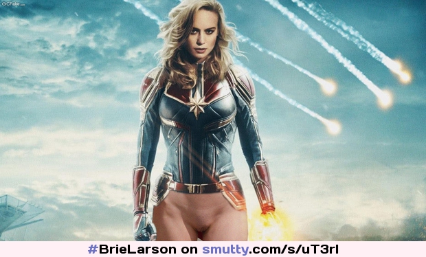 #BrieLarson thought since #CaptainMarvel was set in the 1990s... she should bring back the old #BaldCunt look! also #bottomless #ShavedCunt