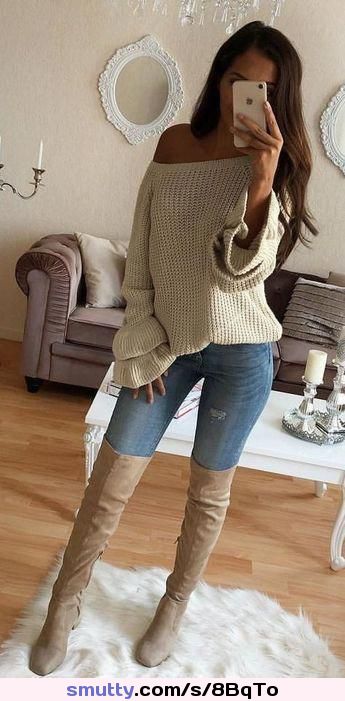 #Wellputtogether  #boots  #jeans #sweater
