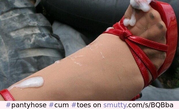 #pantyhose#cum#toes#heels#red#feet#foot#fetish