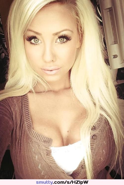 #AmandaBreden #blonde #cute  #nnude #Swedish #Beautiful #instagram