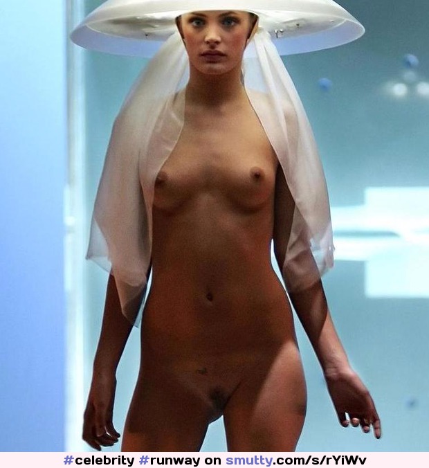 Leah De Wavrin Full Frontal Nude Runway Photo Celebrity Hot Sex Picture