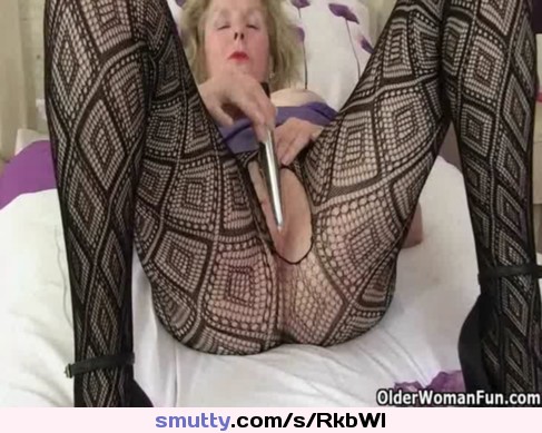 What Granny Does In Her Spare Timebritish #cougar #english #gilf #grandma #grandmother #granny #hd #mature #milf #mom #mommy #mother #solo #