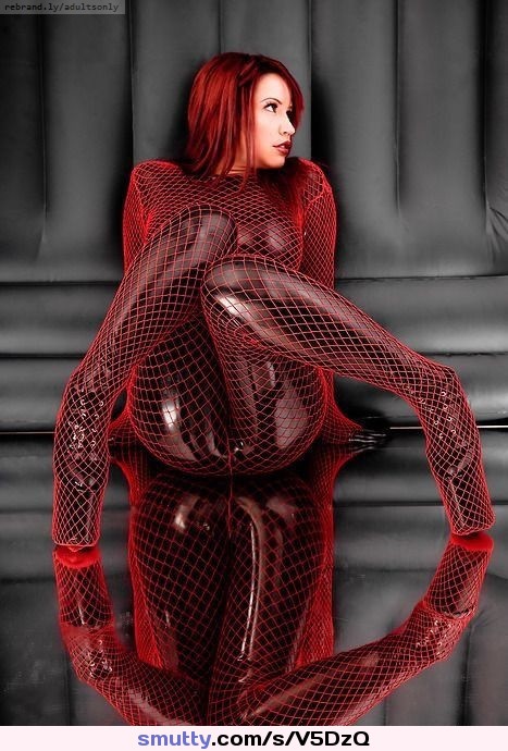 lovely #redhead in #latexsuit #latex #latexfetish #rubber #sexy #altgirl
