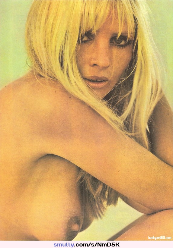 #vintage #vintageporn #retro #retroporn #muff #deadpornstar #babe #hotbabe #hottie #horny #naked #amazing #sexy #perfect