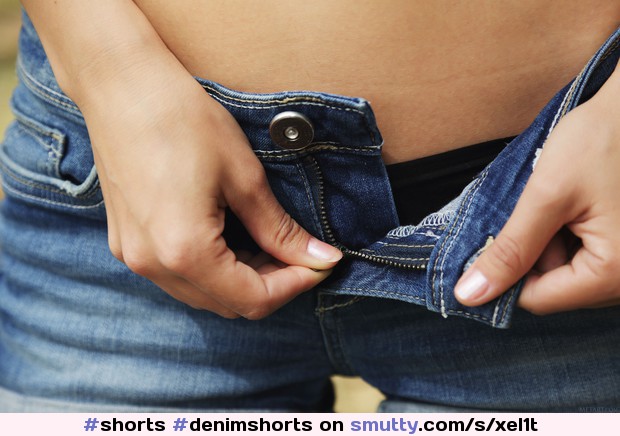 #shorts #denimshorts #jeanshorts #shortsunzipped #shortsunbuttoned #gap