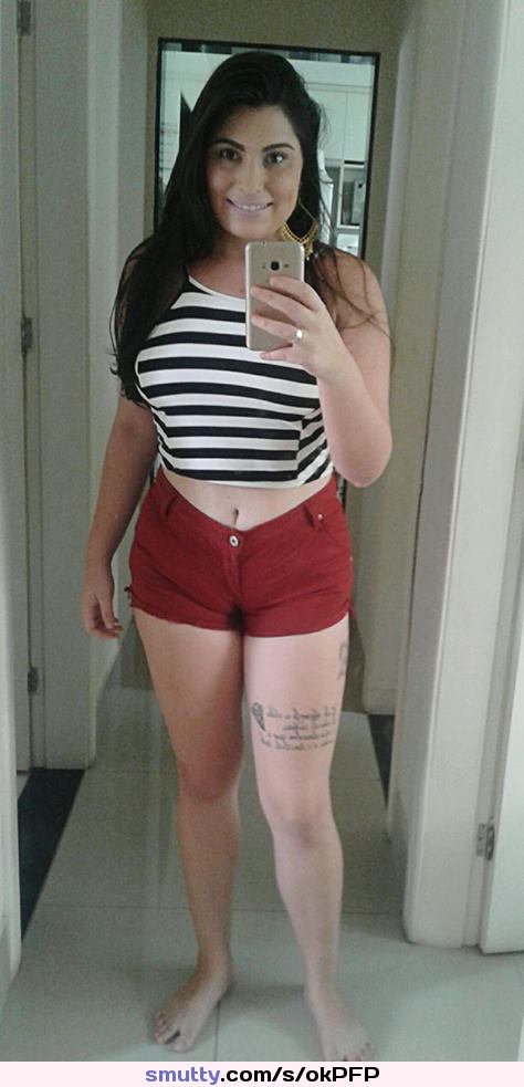 #girlsfromfacebook #cameltoe #brunette #selfie #mirror #samsung #tattoo #brazilian