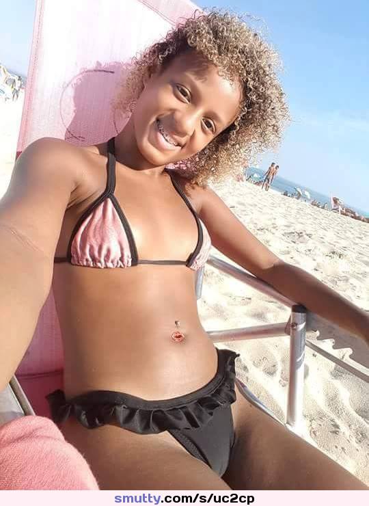 #girlsfromfacebook #bikini #beach #pussy #braces #ebony #brazilian