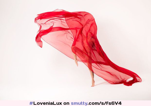 #LoveniaLux #SmuttyModels