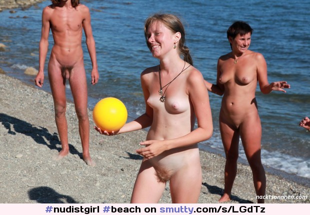 #nudistgirl #beach #playing #outdoornudity #fkk