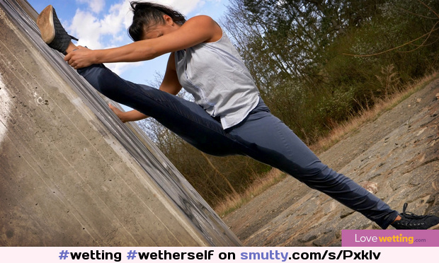 Wet exercising +++ #wetting #wetherself #pantywetting #wetjeans #pee #peeherpants #fullbladder #omorashi #stretching #excercise #AsdisLoren