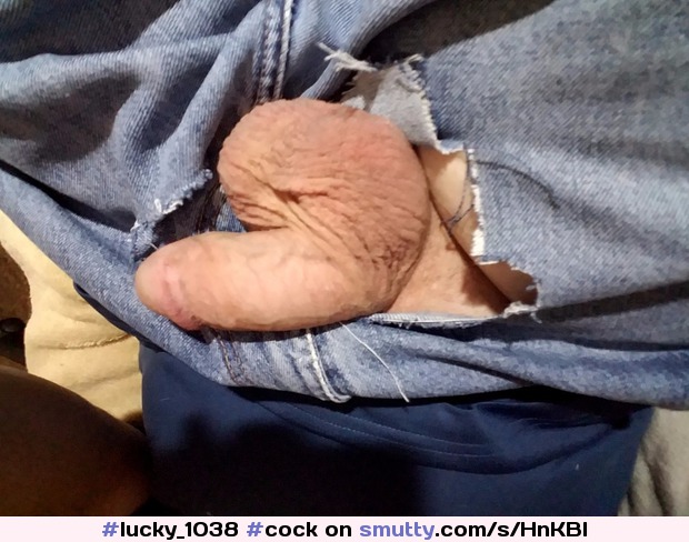 #lucky_1038 #cock #shaved #oiled #rippedjeans