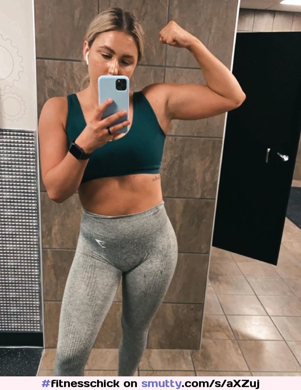 Vanessa #fitnesschick #fatpussy