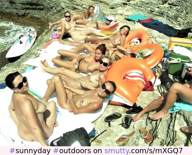 #sunnyday#outdoors#pleasureseekers#sunbathing#nudistbeach#crowded#lookingdown#someeyecontact