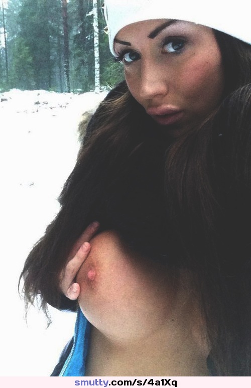 #Hot#sexy#babe#babes#amateur#selfshot#selfie#brunette#outdoors#bigtits#bigboobs