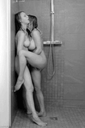 #lesbian #lesbians #lesbianGIF #GIF #wet #shower #showering #oface #facesofpleasure #facesofpleasureGif