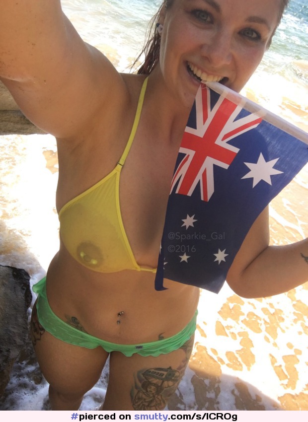 #pierced #piercednipples #outdoor #beach #ocean #public #bikini #Australian