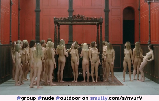 #group #nude #outdoor #chooseone #museum