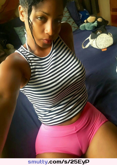 #ebony#cametoe#hot#sexy#hotbabe#hottie#cute#wow#selfie#blackgirls#aqcloserpics#aqhalloffame