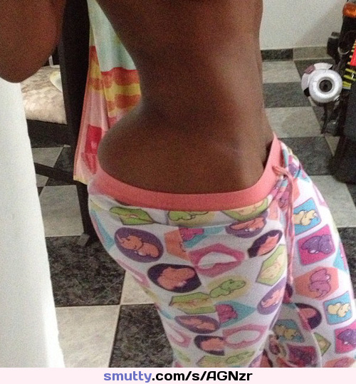 #ebony#ass#aqcloserpics#hot#sexy#booty#selfie#blackgirl#coed#hottie