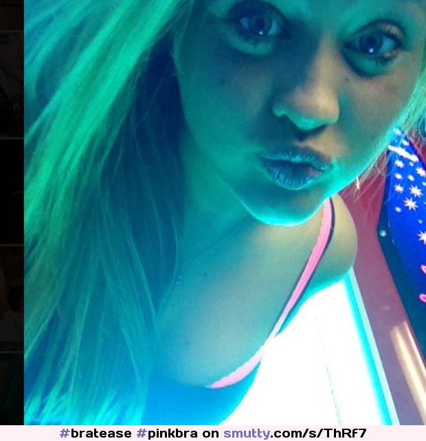 #bratease #pinkbra #TanningBed #tanningbooth #blonde #blueeyes #selfie