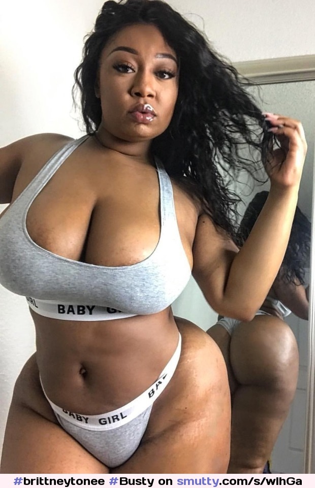 #brittneytonee #Busty #Busty #BigTits #Boobs #NiceRack #Cleavage #Cumvalley #thick #ebony #hot #sexy #nn #thicc #crazy