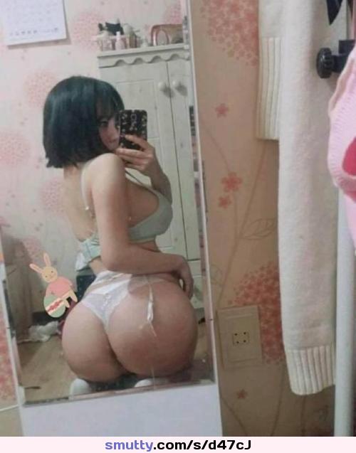Asian girl has a great ass on this sexy picture #amateur #amateurs #teen #teens #asian #selfie #selfshot #ass #butt #butthole #sexy #hot