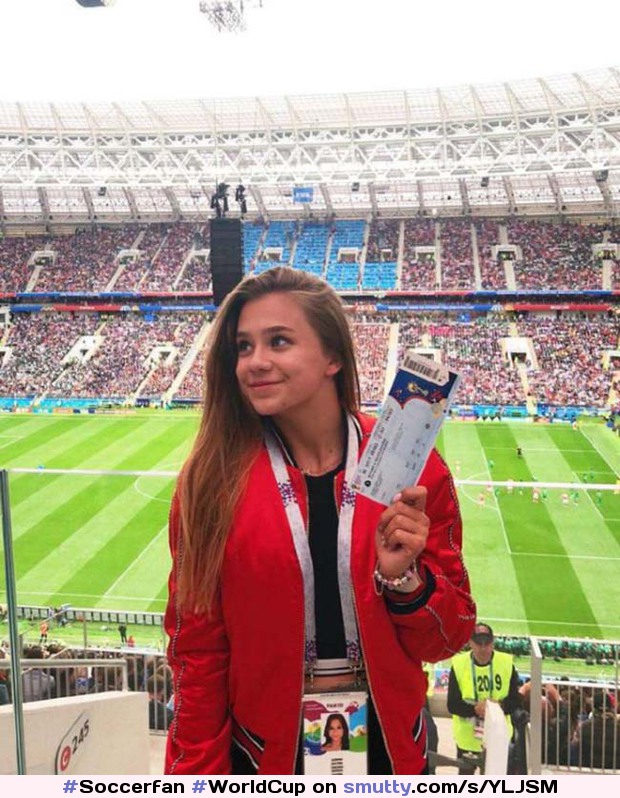 #Soccerfan #WorldCup #FIFAWorldCup #Russia2018 #Rsop2018 #attractive #issheinnocent #smile !