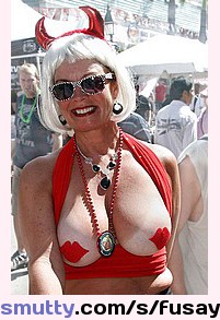 Granny big boobs
#granny#bigtits#mature#milf