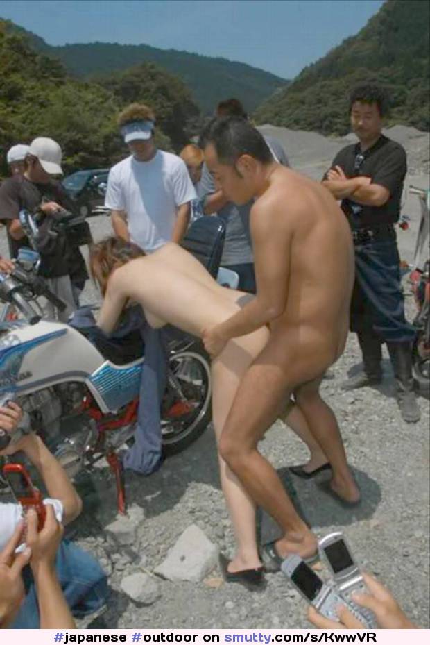 #japanese #outdoor #gangbang #publicsex #beachfuck #cuckold #StandingFuck