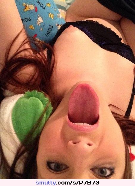 #tits #selfie #tongueout #mouthopen #target