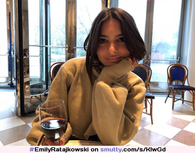 #EmilyRatajkowski 
#emilyohararatajkowski 
#actress 
#UnitedKingdom