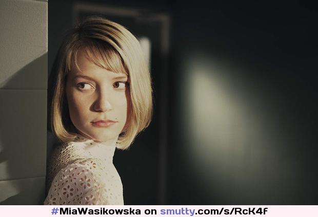 #MiaWasikowska 
#actress 
#australian