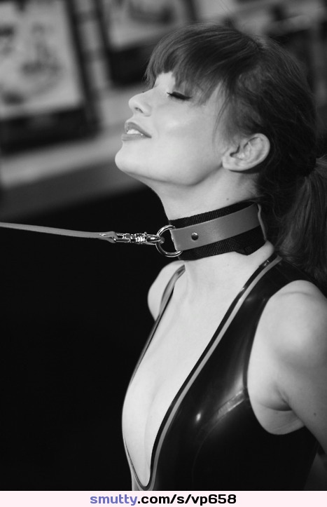 #collar #collared #leash #leashed #smile #happy #submissive #eyeclosed