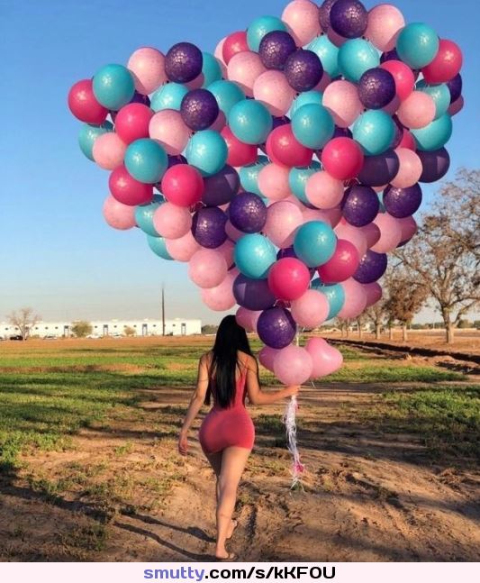 #happybirthday #niceass #babes #hotpics #Balloons #love #backshot #beautiful #awesome #hot #curvy #hotbody #ass #booty #nonnude #longhair