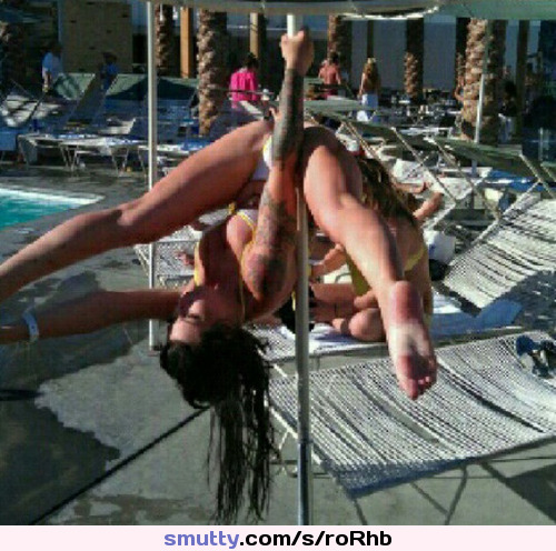 Sexy stripper "pole dance" outdoors. #amateur #stripper #adultentertainer #poledancer #stripperlife #nakedhustle #nonnude #legsspreadwide