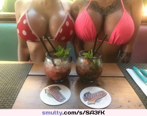 #tittytuesday #boobs #bewbs #breasts #tits #bikinibabes #hot #busty #nickrack #juggs #amateur #homegrown #boobies #nonnude #hot #smuttygirls