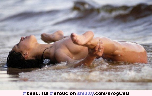 #beautiful #erotic #amateur #nudist #beach #spreadlegs