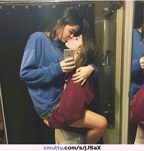 #ff #2girls #lesbian #lesbians #kissing #usie #selfie #mirrorshot #teen #tender #girlfriends #bffs #realgirls #nn #nonnude #sweatshirts