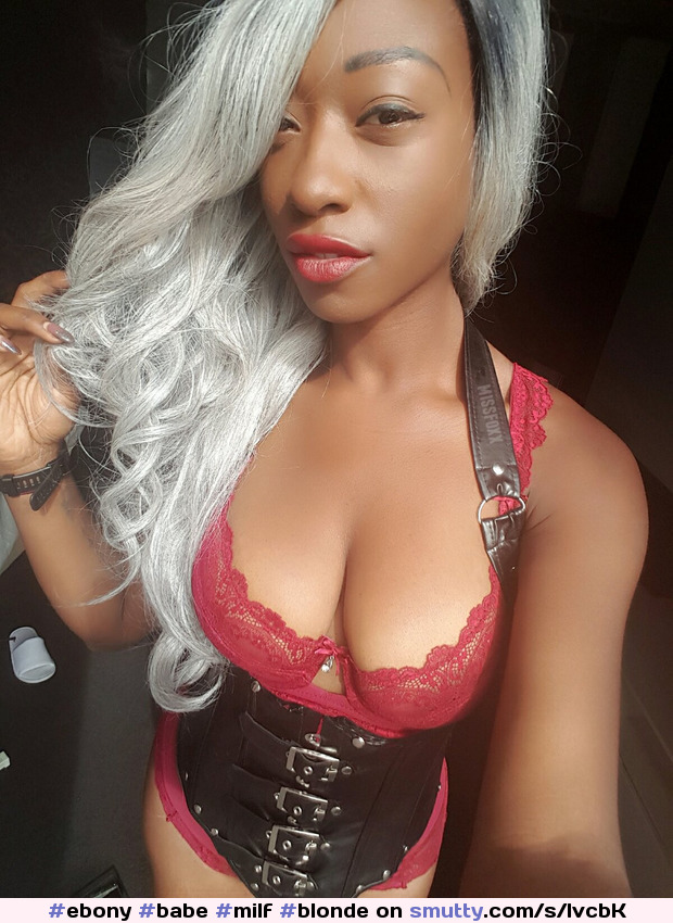 #ebony #babe #milf #blonde  #busty #redlips #lingerie #lace #corset #fetishwear #mistress #MissFoxx #goddess