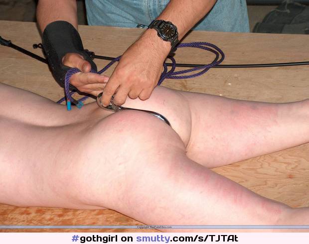 #gothgirl #gothgirlhumiliation #analhook #ass