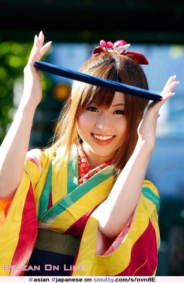 #asian #japanese #japanesegirlsrule #JAVIdol #KokomiNaruse #CocomiNaruse #Kokomi #Cocomi #traditional #kimono #smiling #sweet