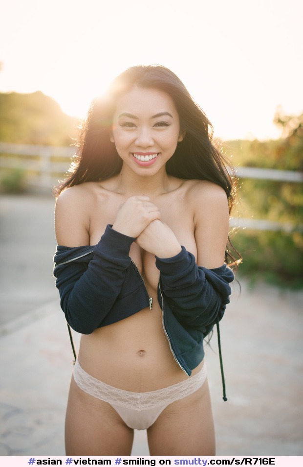 #asian #vietnam #smiling #cutegirl #prettyface #nicepanties #shygirl #sexy