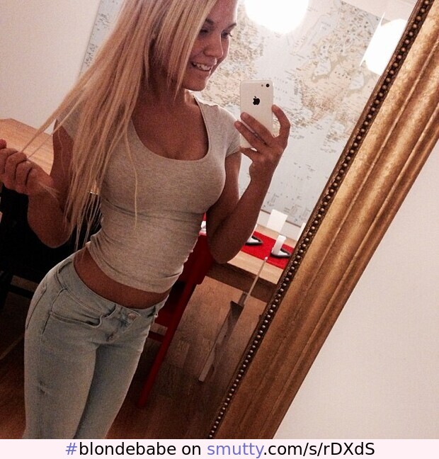 #blondebabe #prettysmile #mirrorselfie #tightshirt #bigboobs #skinny #midriff #tightjeans #pullinghair