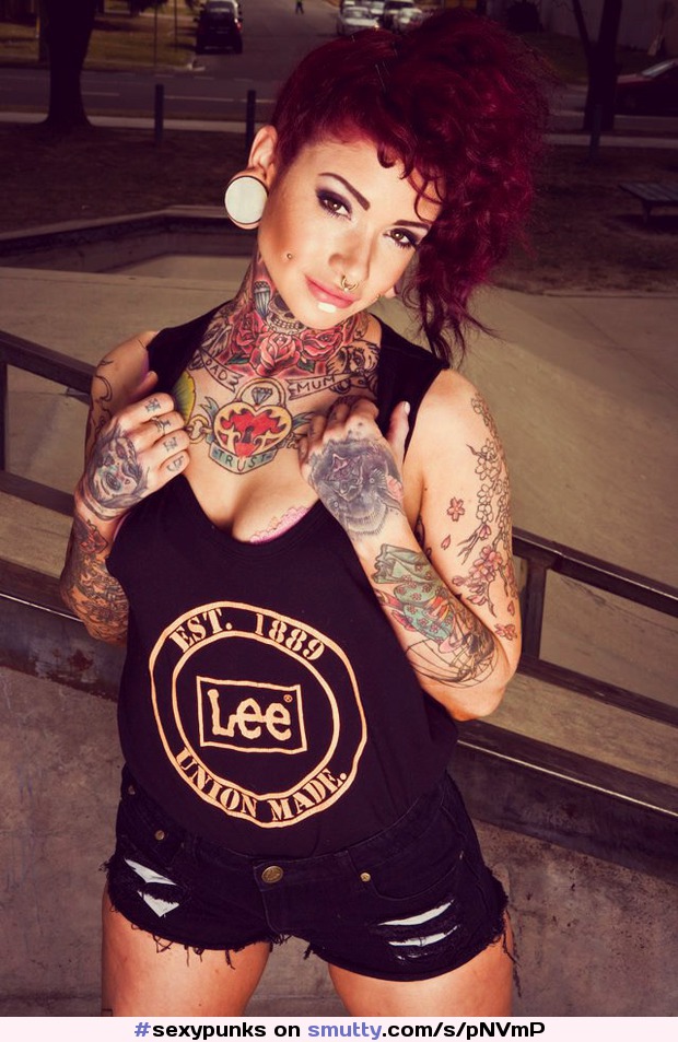 ohmygodbeautifulbitches:“Clyde laleña Weigang”Very sexy indeed #sexypunks #tattoochicks #punkporn #emo #babes