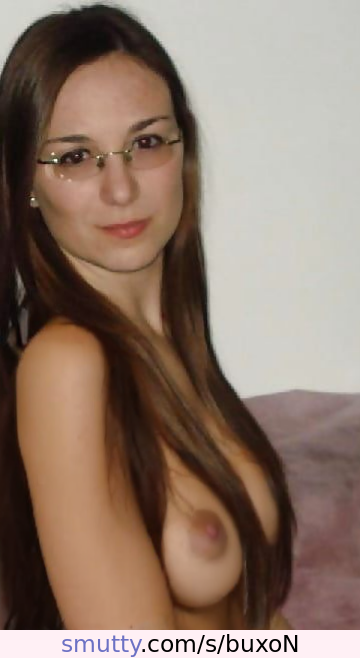 #nerd #nerdy #nerdygirl #pale #glasses #solsitokitty #geek #geekgirl #amateur