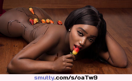 NaomiBanks #livestarlets #sexy #Hot #babe #Girl #ebony #blackgirl #webcam #webcamgirl #camgirl #Beautiful #Erotic #food #girlnextdoor